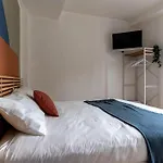 Гостевой дом Chic Retreat - View - Self Checkin 3*