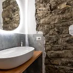 Гостевой дом Chic Retreat - View - Self Checkin