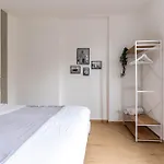Chic Retreat - View - Self Checkin