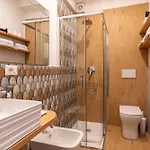 Chic Retreat - View - Self Checkin Гостевой дом 3*