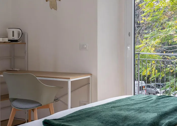 Chic Retreat - View - Self Checkin Гостевой дом Комо