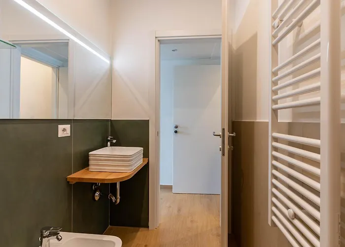 Chic Retreat - View - Self Checkin Гостевой дом Комо