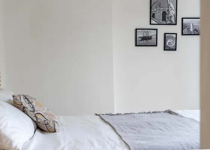 Chic Retreat - View - Self Checkin