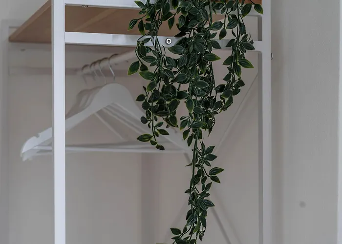 Chic Retreat - View - Self Checkin Комо