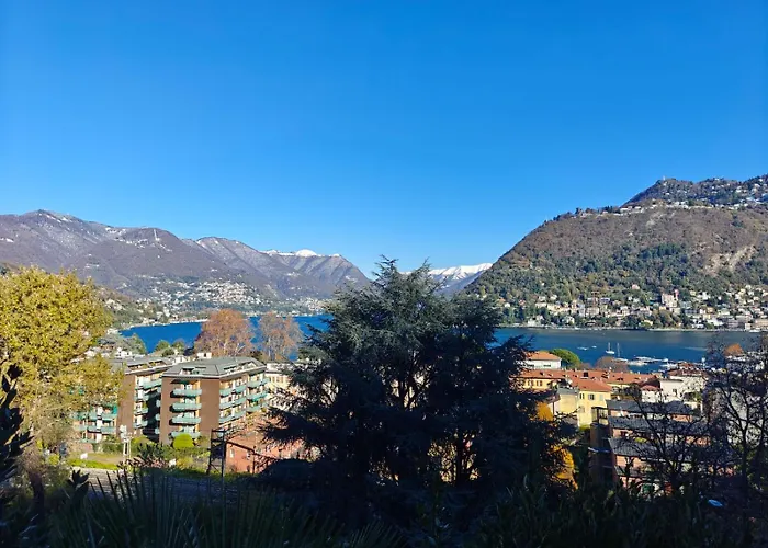 Гостевой дом Chic Retreat - View - Self Checkin 3*