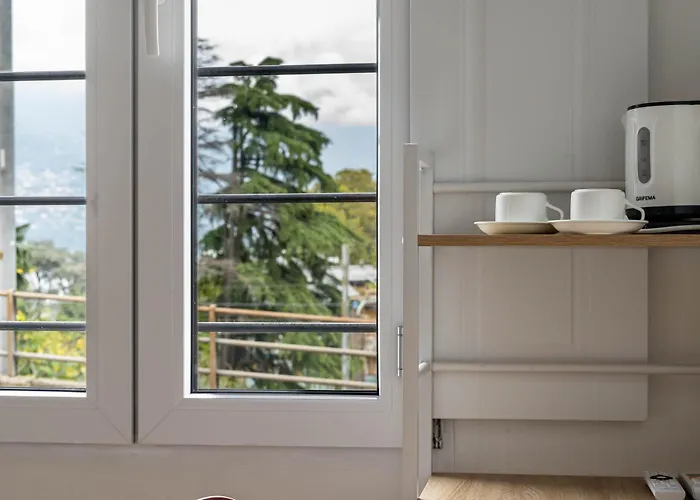 Chic Retreat - View - Self Checkin 3*