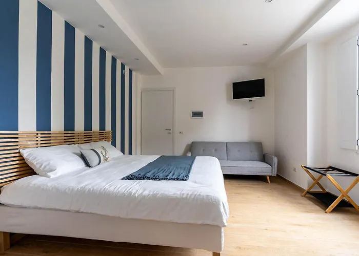 Chic Retreat - View - Self Checkin Πανσιόν 3*