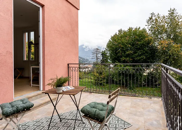 Chic Retreat - View - Self Checkin Penzion 3*